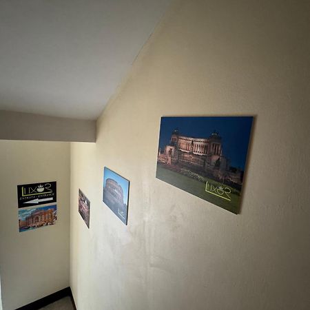 Luxor Eco Roma Casa E Appartamento Per Vacanze In Centro Piazza Bologna, Colosseo, Piazza Di Spagna, Vaticano, San Pietro, Sapienza, Fontana Di Trevi, Piazza Navona, Trastevere, Tiburtina, Termini, Aeroporto Luaran gambar