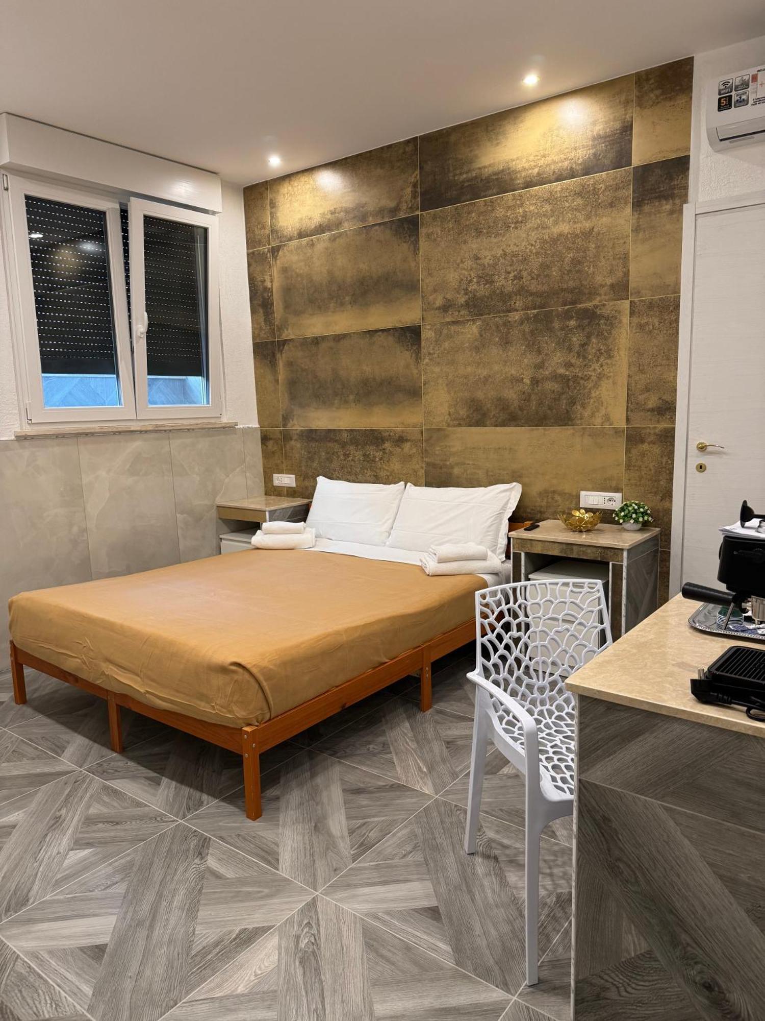 Luxor Eco Roma Casa E Appartamento Per Vacanze In Centro Piazza Bologna, Colosseo, Piazza Di Spagna, Vaticano, San Pietro, Sapienza, Fontana Di Trevi, Piazza Navona, Trastevere, Tiburtina, Termini, Aeroporto Luaran gambar