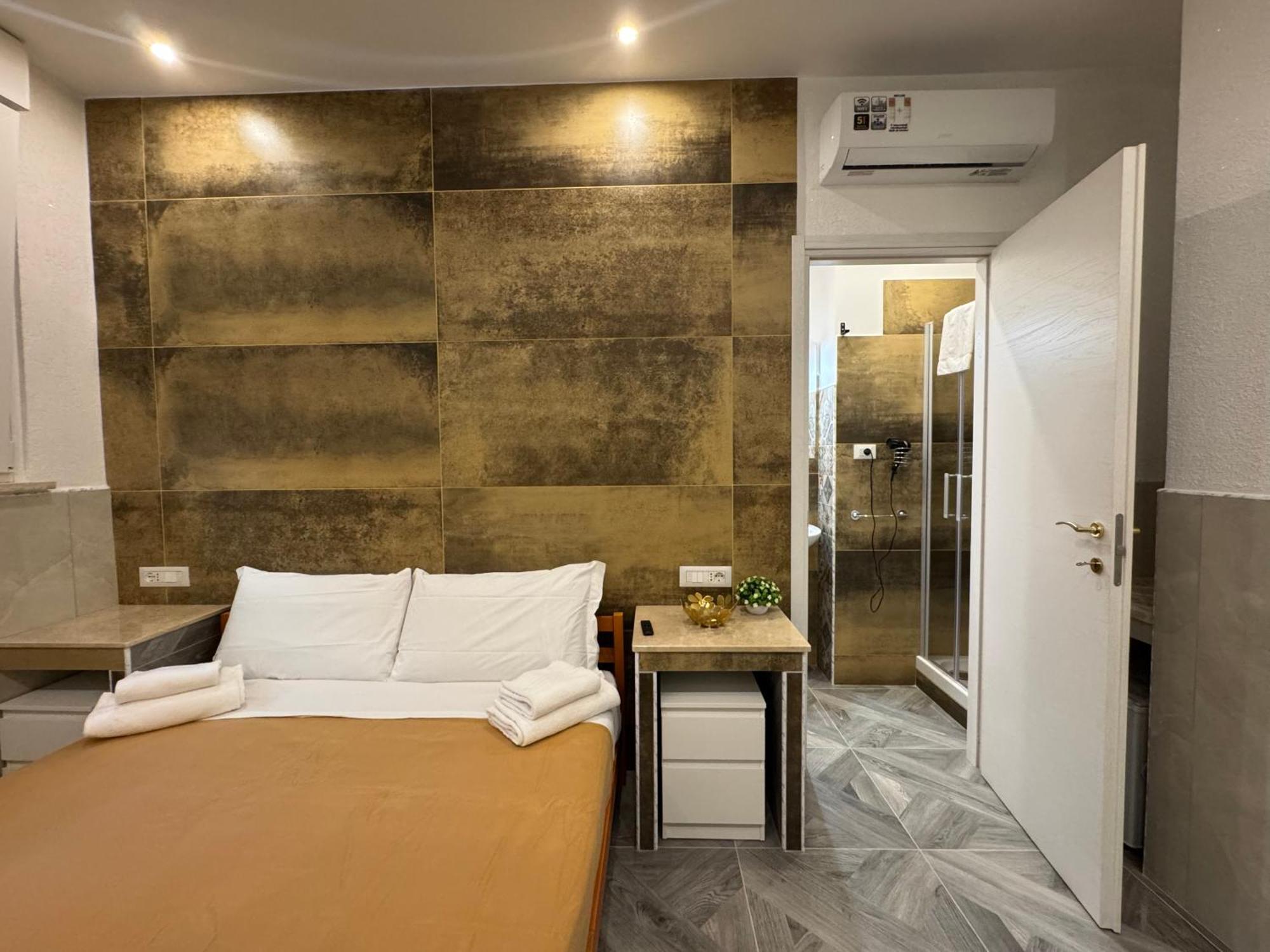Luxor Eco Roma Casa E Appartamento Per Vacanze In Centro Piazza Bologna, Colosseo, Piazza Di Spagna, Vaticano, San Pietro, Sapienza, Fontana Di Trevi, Piazza Navona, Trastevere, Tiburtina, Termini, Aeroporto Luaran gambar